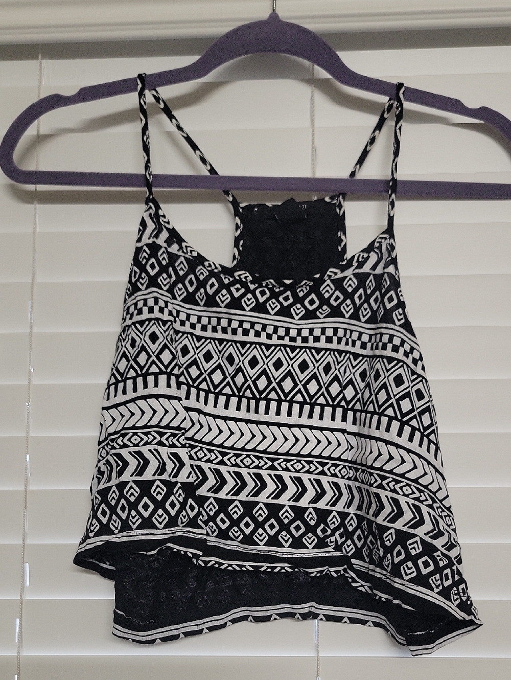 Forever 21 Black and White Geometric Cami